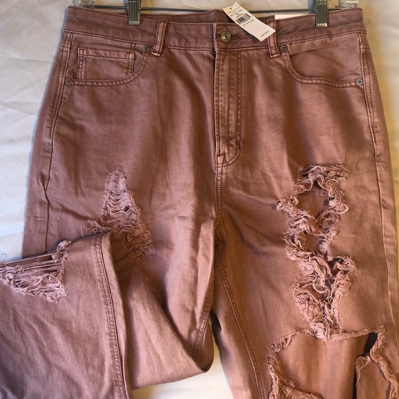 🔥 NWT | Ladies American Eagle ‘Mom Jeans’ - Picture 3 of 8